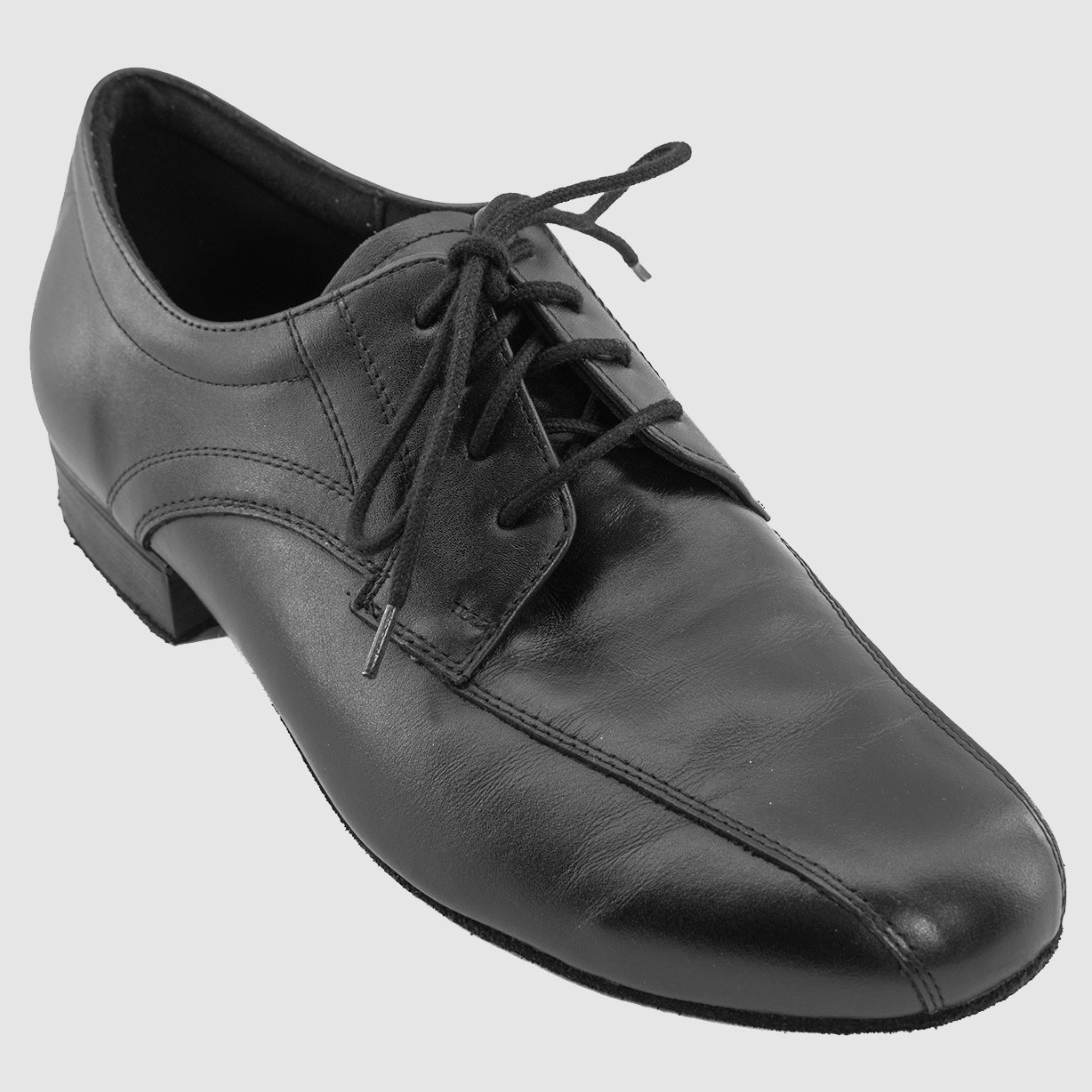 arbell-troyes-diamant-sulpice-noir-cuir-danse