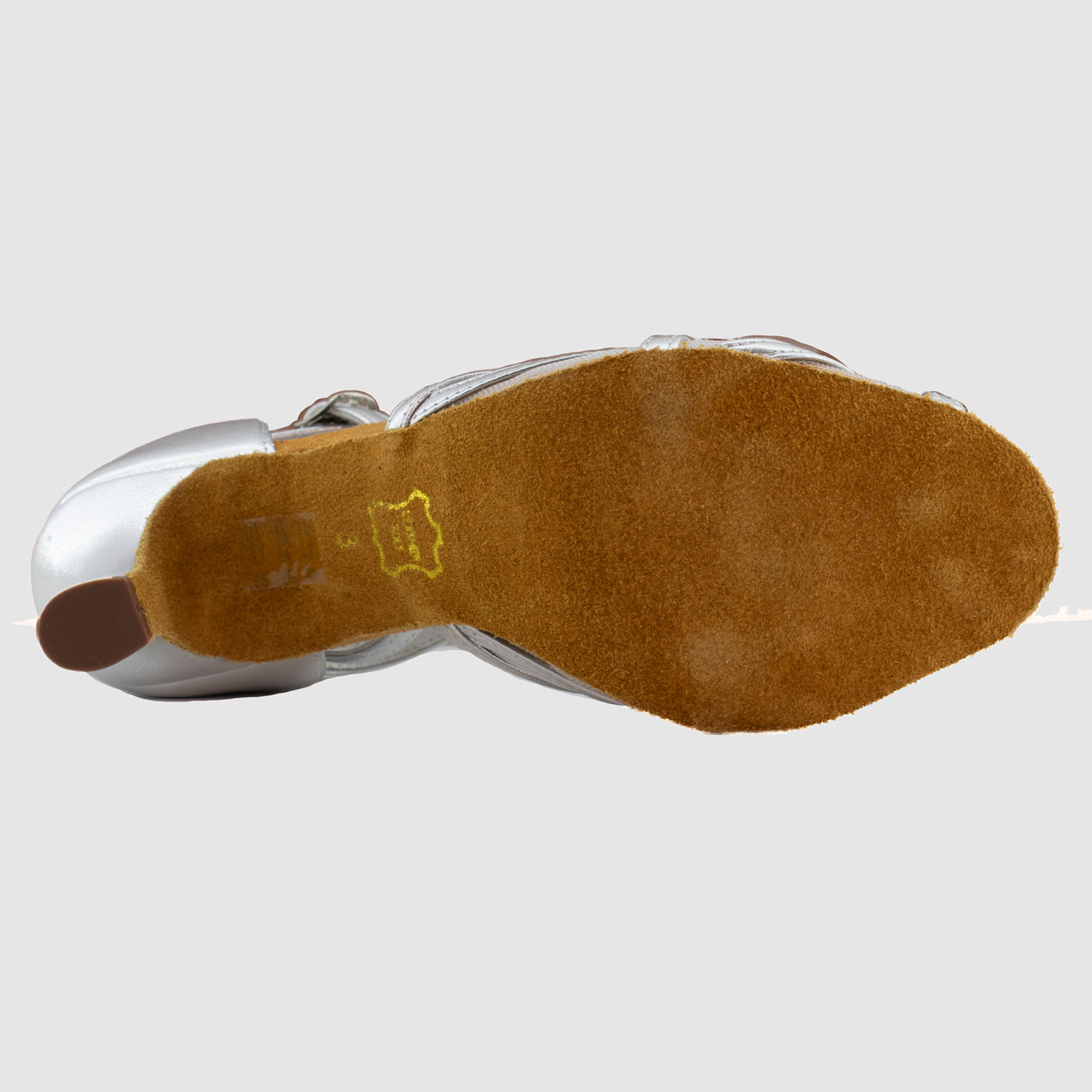 arbell-troyes-werner-kern-adele-argent-cuir-danse-4