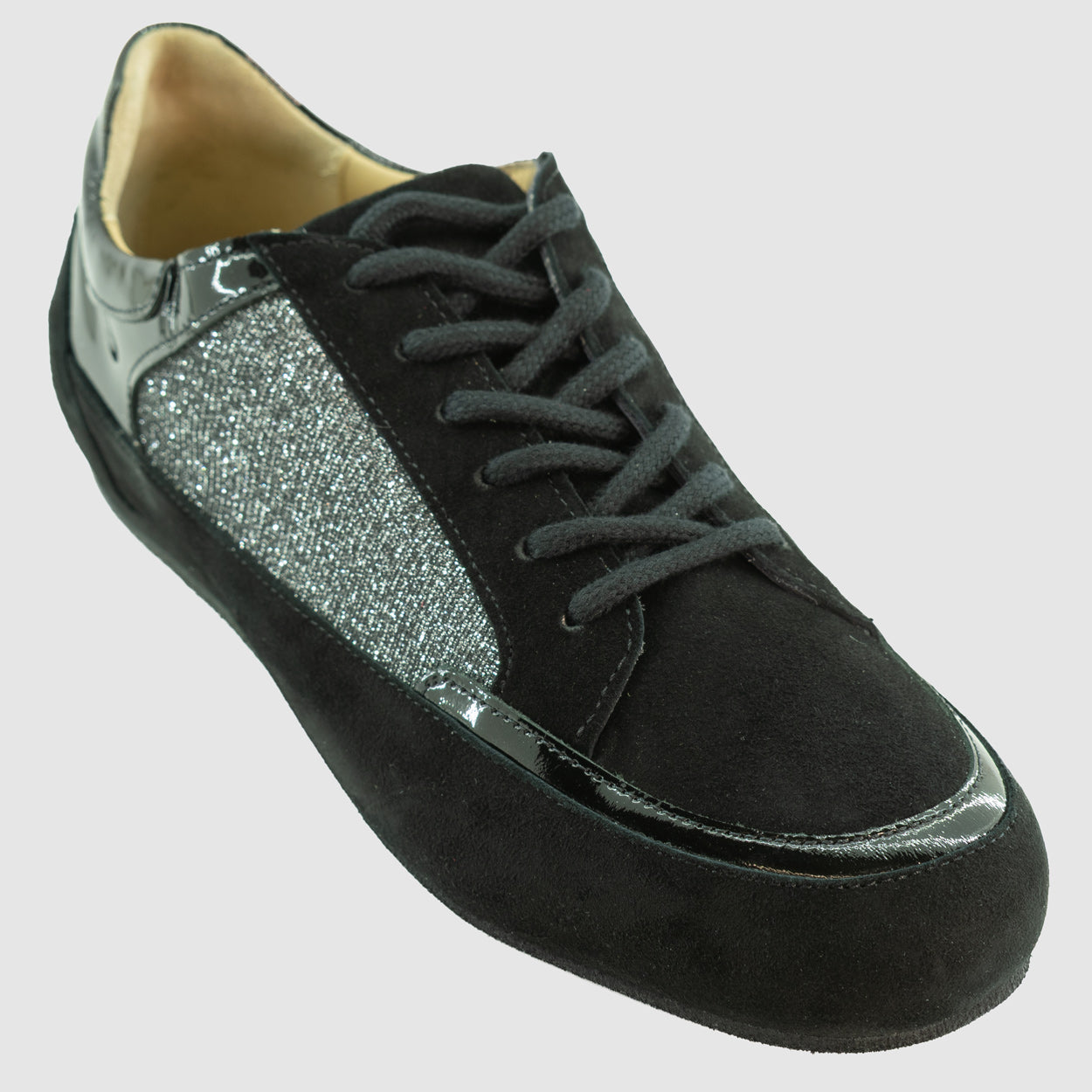 arbell-troyes-werner-kern-carol-noir-daim-danse