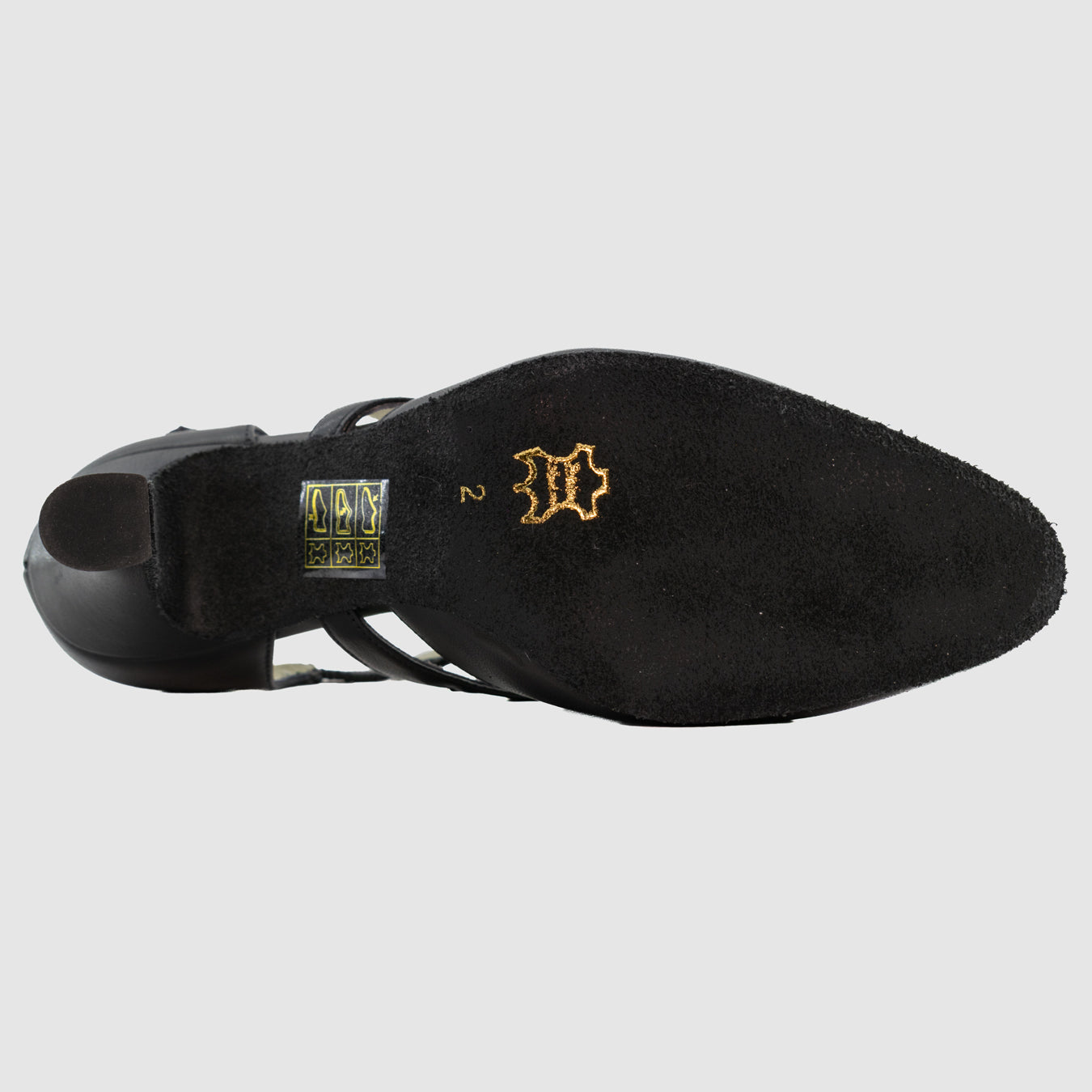 arbell-troyes-werner-kern-fabiola-noir-cuir-danse-4