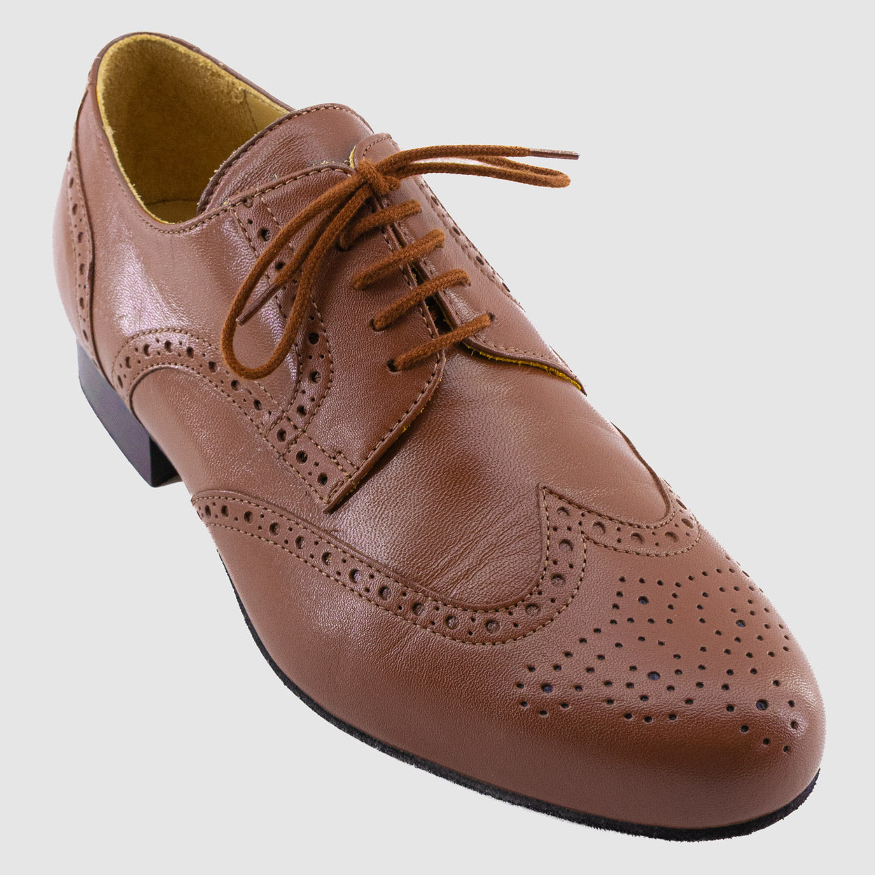 arbell-troyes-werner-kern-udine-cognac-cuir-danse